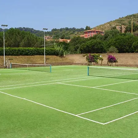 Sant'anna Del Volterraio - I Lecci 6 *