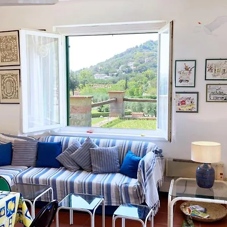 Sant'anna Del Volterraio - I Lecci 6 * Portoferraio